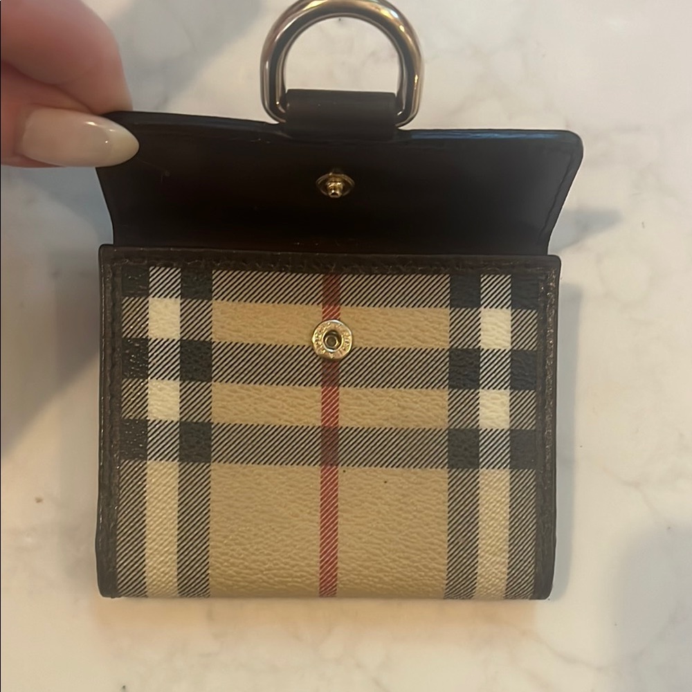 Burberry Tan and Brown Checkered Wallet Coin Purse with Gold Detail - Picture 4 of 8